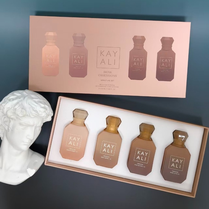KAYALI Set di Profumi Unisex 4 - Perfume Fragrance Samples recensione e prezzo